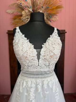 Maggie Sottero | Wedding Dress | A Line | RB224S