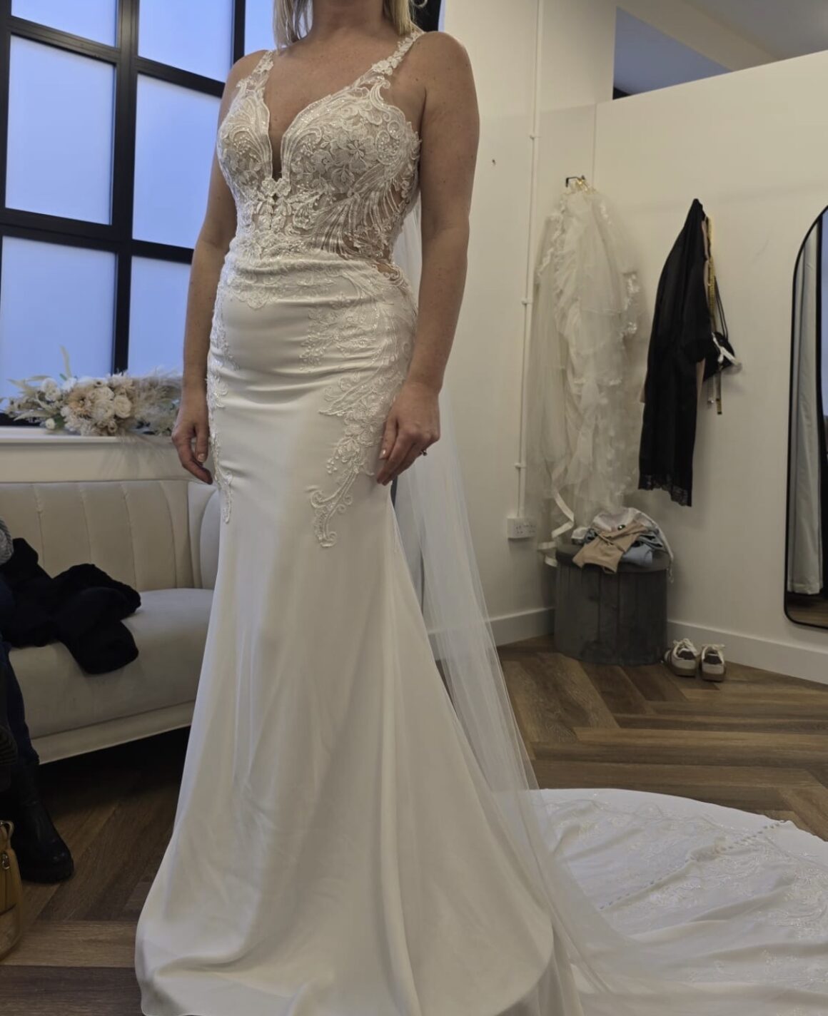 Enzoani | Wedding Dress | Fit to Flare | C10104