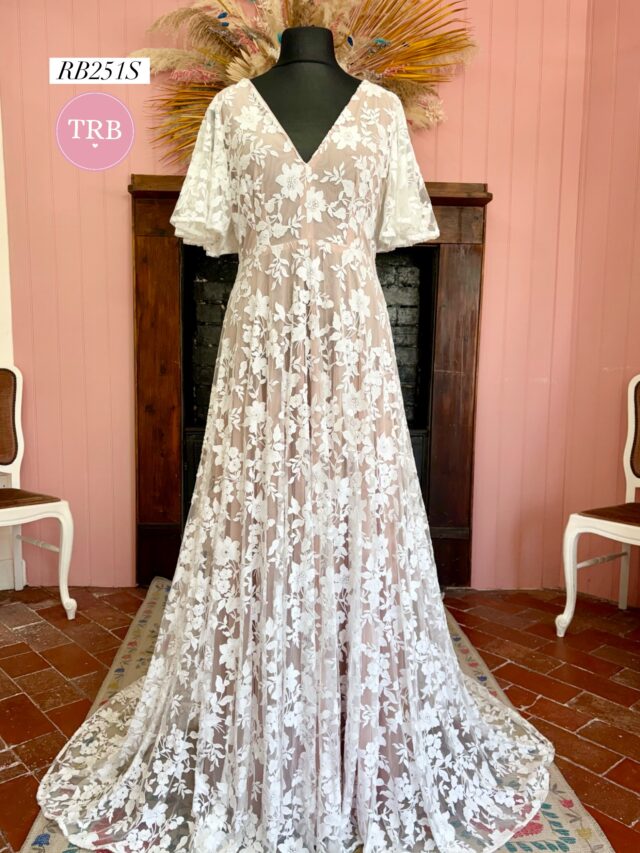 E & W Couture | Wedding Dress | A Line | RB251S