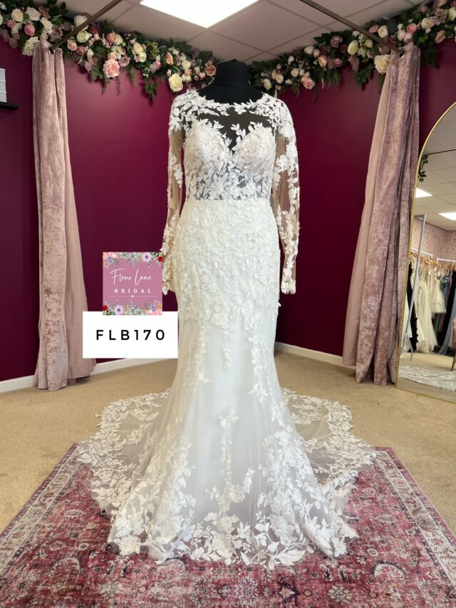 Essense of Australia | Wedding Dress | Fit To Flare | FLB170