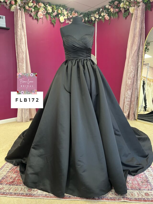 Essense of Australia | Wedding Dress | A Line | FLB172