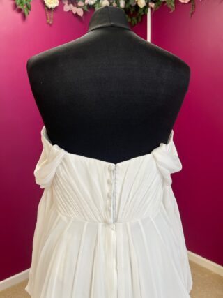 Essense of Australia | Wedding Dress | A Line | FLB166