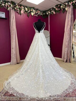 Essense of Australia | Wedding Dress | A Line | FLB168
