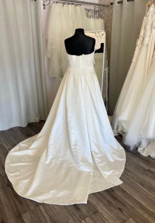Enzoani | Wedding Dress | A Line | C437JL