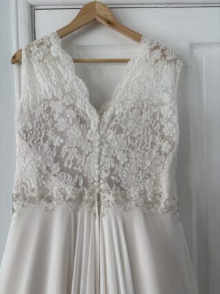 Unknown Designer | Wedding dress | Aline | C10109