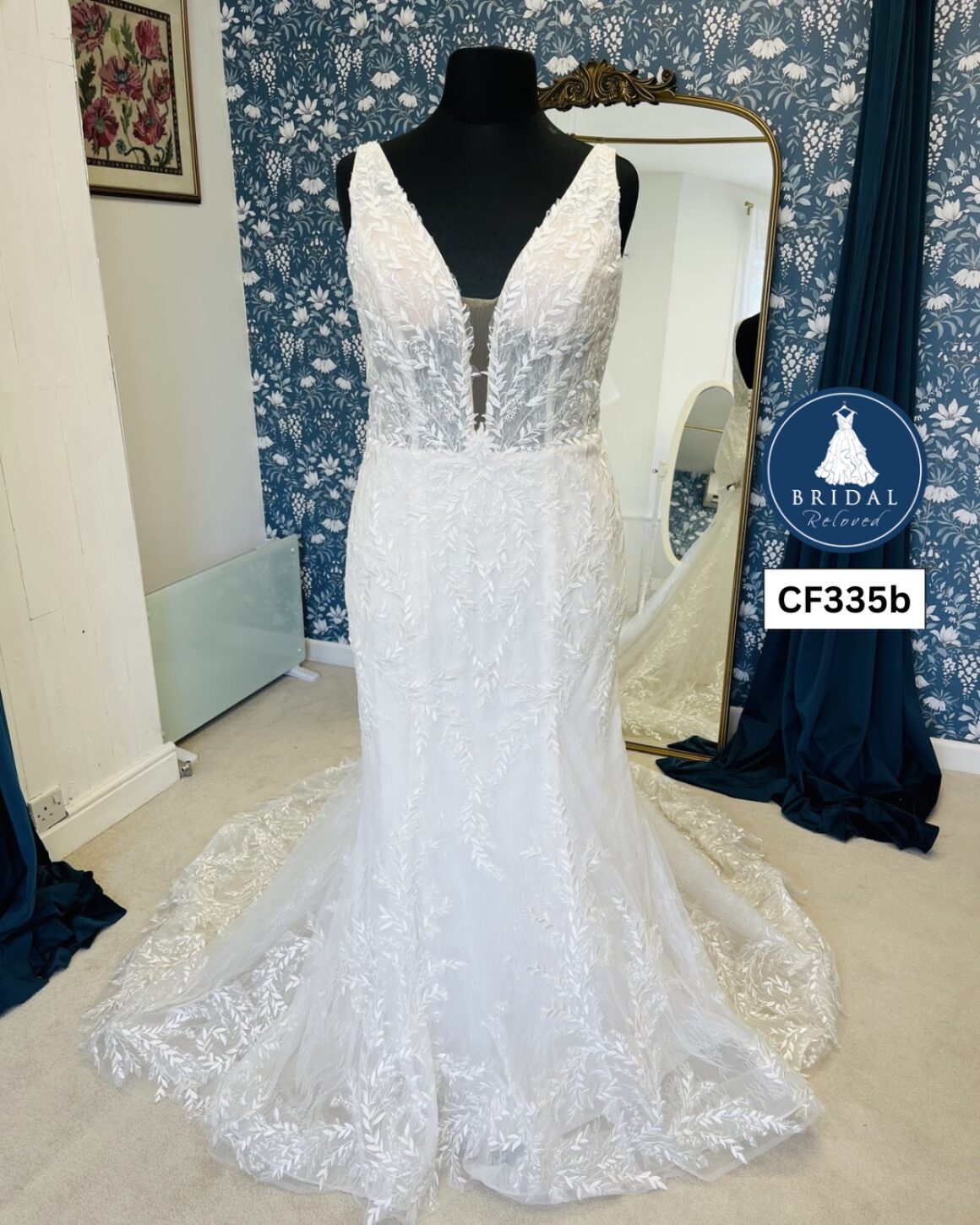 Romantica | Wedding Dress | Fit To Flare | CF335B