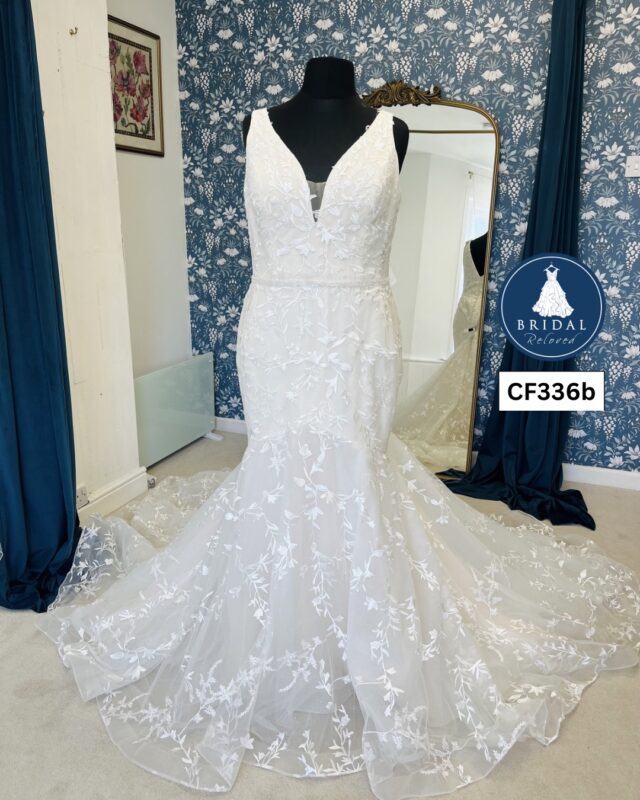 Romantica | Wedding Dress | Fit To Flare | CF336B