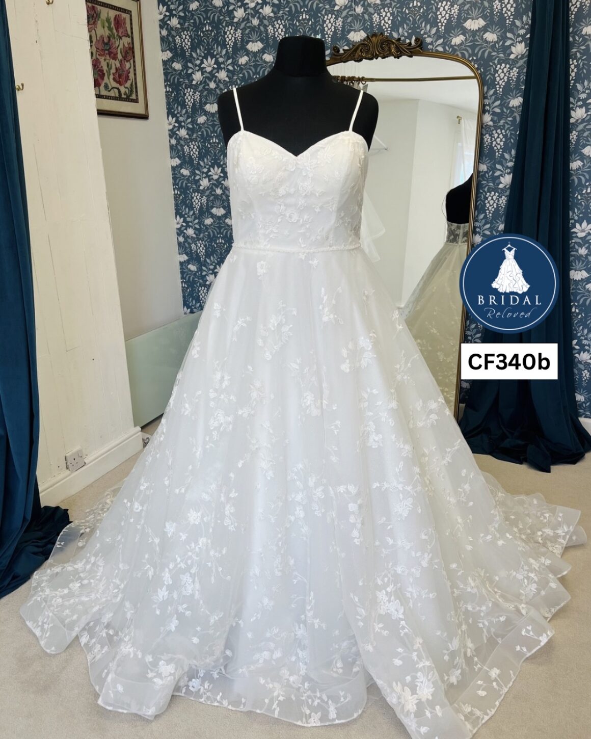 Romantica | Wedding Dress | A Line | CF340B