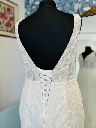 Romantica | Wedding Dress | Fit To Flare | CF335B
