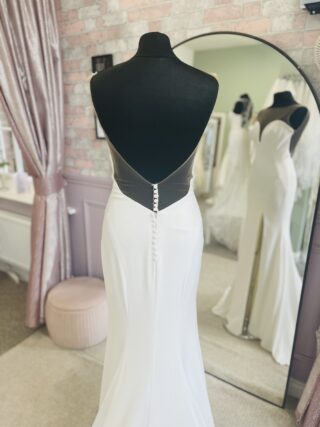 Elysee | Wedding Dress | Fit To Flare | D1863K