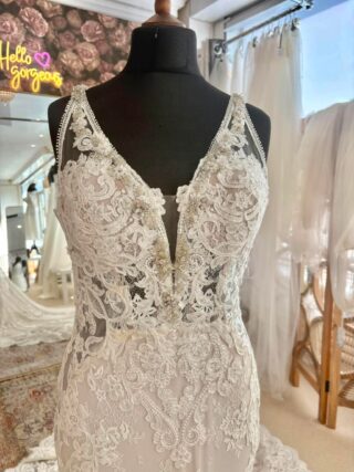Enzoani | Wedding Dress | Fit To Flare | WN1087D