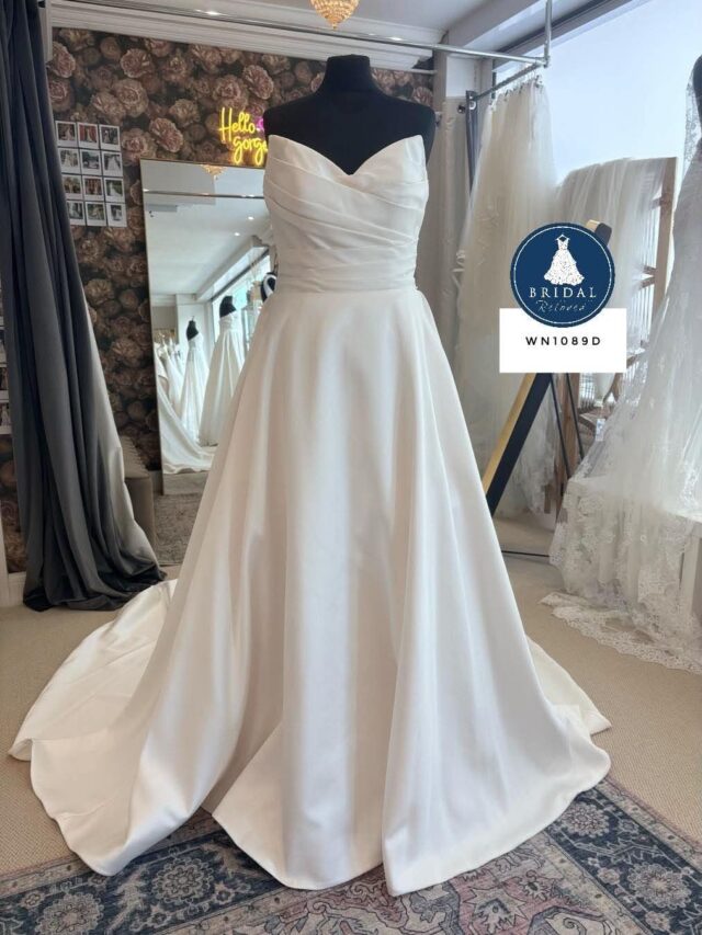 Rebecca Ingram | Wedding Dress | A Line | WN1089D