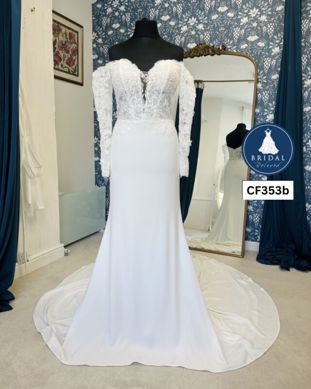Calla Blanche | Wedding Dress | Fit To Flare | CF353B