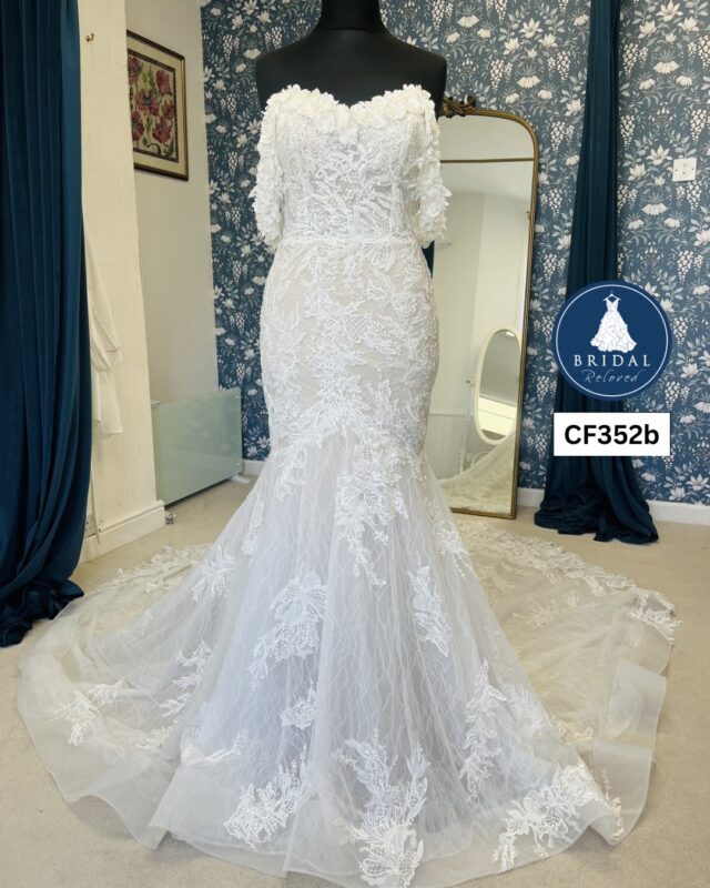 Calla Blanche | Wedding Dress | Fishtail | CF352B
