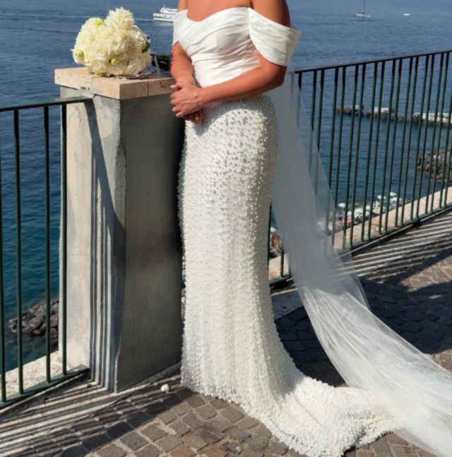 Veni Infantino | Wedding dress | Fit to Flare | C10237