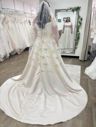 White Rose | Wedding dress | Aline | C10267
