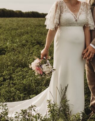 Unknown Designer | Wedding dress | Fit to Flare | C10228