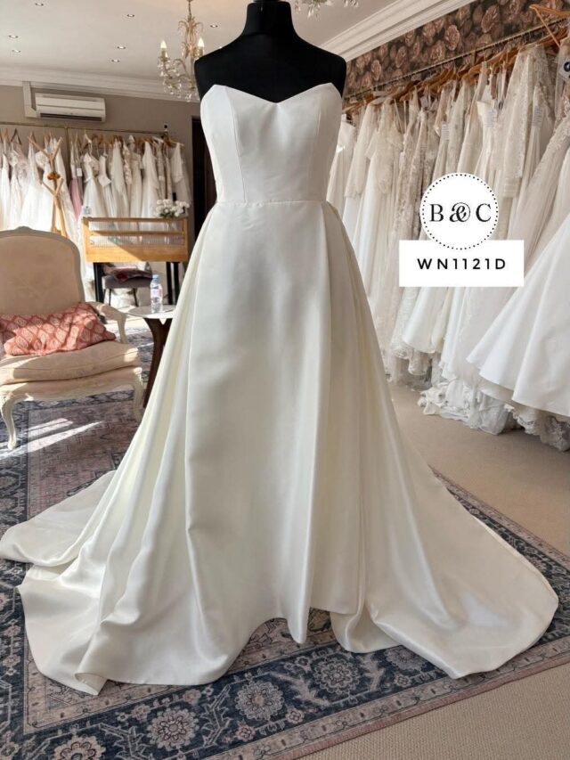 Alan Hannah | Wedding Dress | A Line | WN1121D