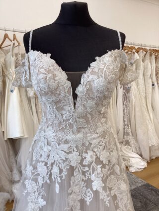Mark Lesley | Wedding Dress | A Line | T728F
