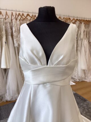 Emma Bridals | Wedding Dress | A Line | T729F