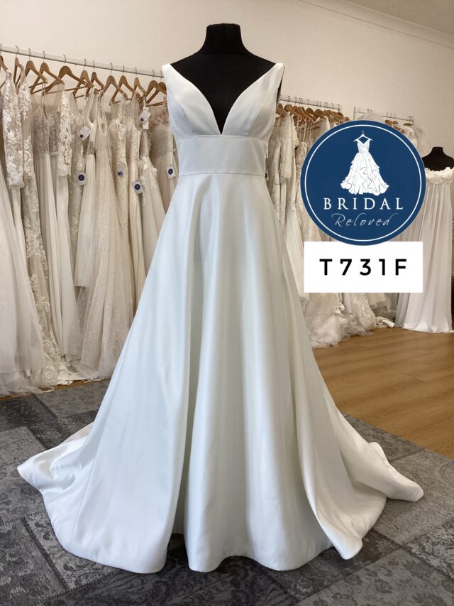 Romantica | Wedding Dress | A Line | T731F