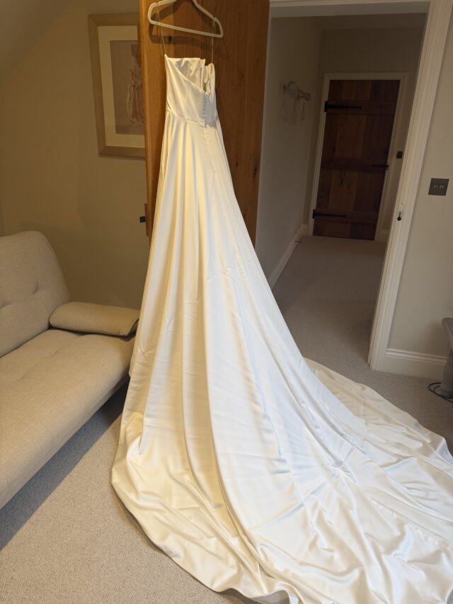 Eva Lendel | Wedding Dress | A Line | C10326
