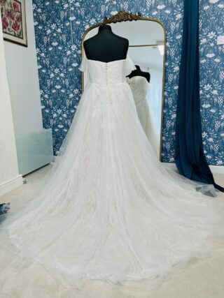 Enzoani | Wedding Dress | A Line | CF362B