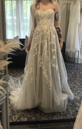 Madi Lane | Wedding Dress | A Line | C10304