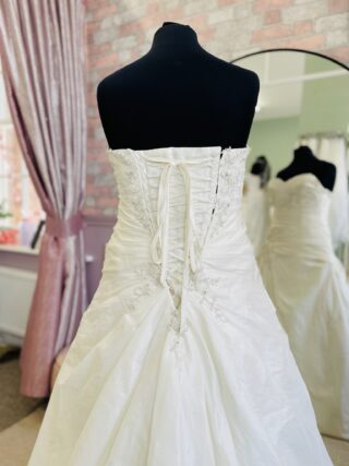 Phil Collins | Wedding Dress | Drop Waist | D2187K