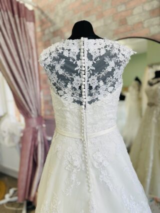 Ronald Joyce | Wedding Dress | A Line | D2190K