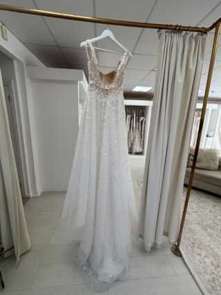 Madi Lane | Wedding Dress | A Line | C10300