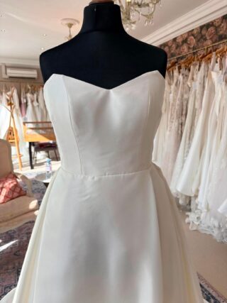 Alan Hannah | Wedding Dress | A Line | WN1121D