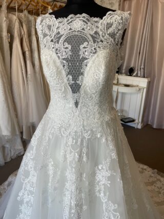 Eddy K | Wedding Dress | A Line | B452M